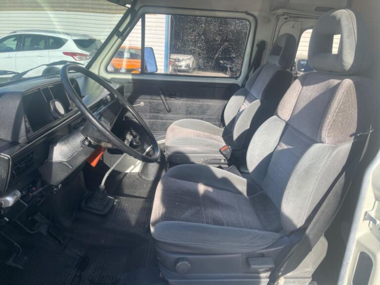Volkswagen Transporter T3 TRANSPORT CAMPING CAR T III 1.9 ATMO - Image 12 (July 7, 2026)