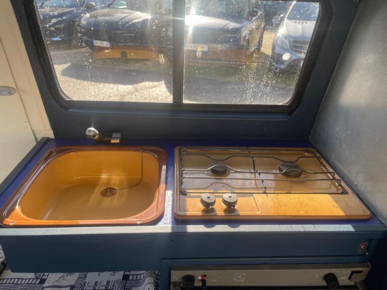 Volkswagen Transporter T3 TRANSPORT CAMPING CAR T III 1.9 ATMO - Image 13 (July 7, 2026)