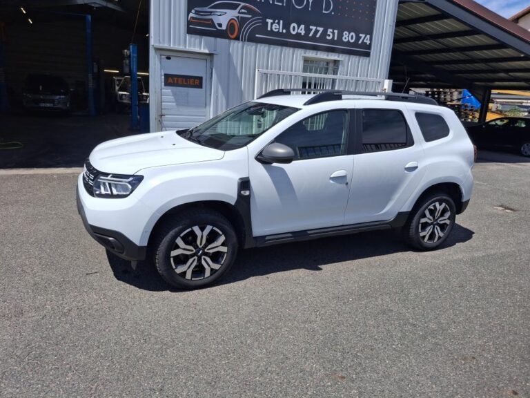 Dacia Duster 4×4 ctte 1,5BlueDCI115cv Journey - Image 01 (July 7, 2026)