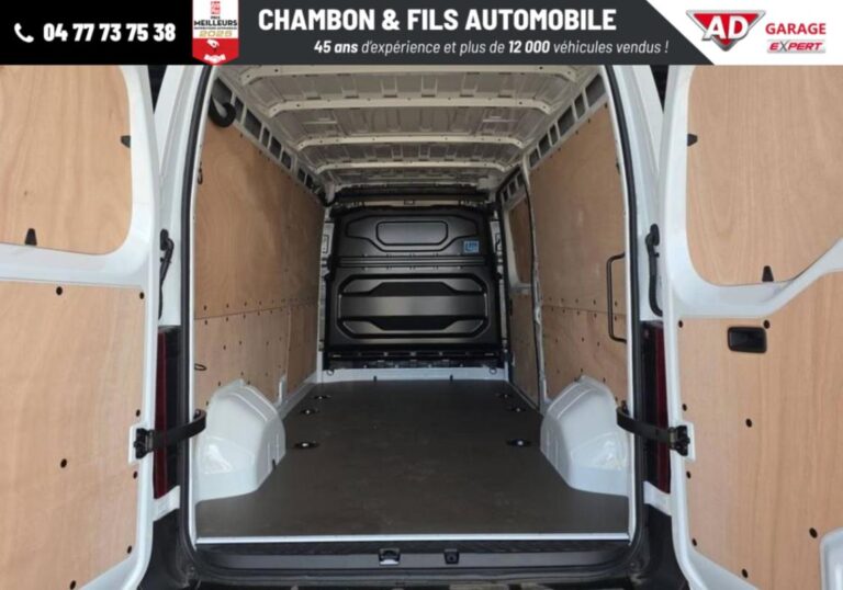 Renault Master FOURGON FG BLUE DCI 150 3T5 TR EXTRA prix 29658 HT - Image 06 (July 7, 2026)