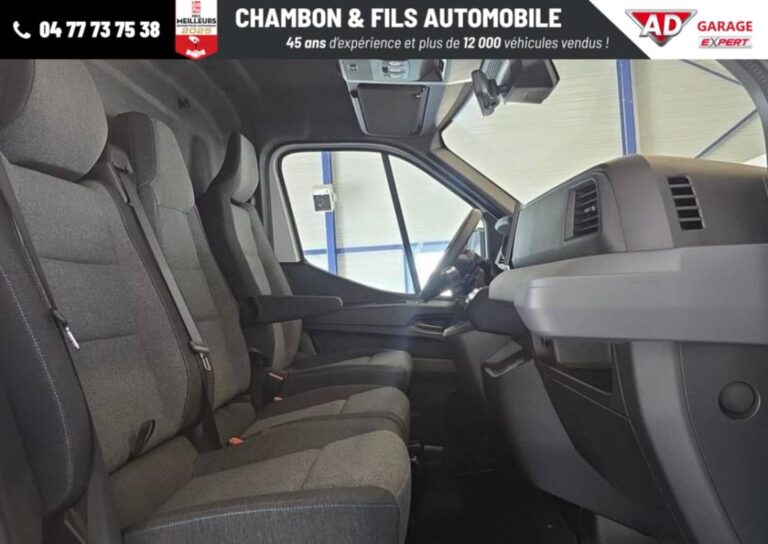 Renault Master FOURGON FG BLUE DCI 150 3T5 TR EXTRA - Image 08 (July 7, 2026)