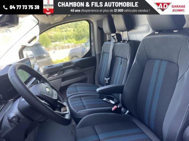 Ford Transit Custom FOURGON 320 2.0 ECOBLUE 170 CH BVA8 SPORT Prix:36658 HT - Image 12 (July 7, 2026)