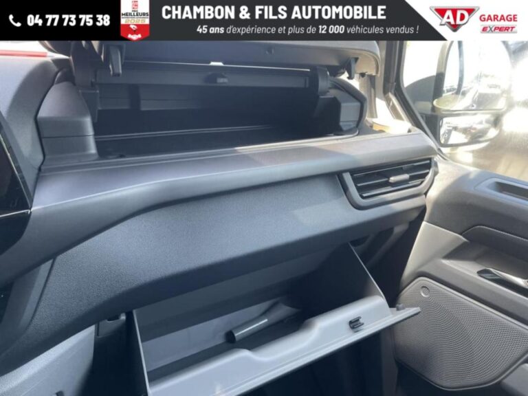 Ford Transit Custom FOURGON 320 2.0 ECOBLUE 170 CH BVA8 SPORT Prix:36658 HT - Image 13 (July 7, 2026)
