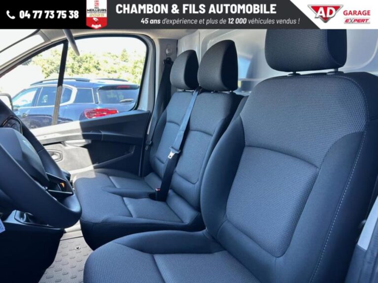 Renault Trafic FOURGON FG BLUE DCI 150 3T GSR2 ADVANCE prix HT 26658 € - Image 06 (July 7, 2026)