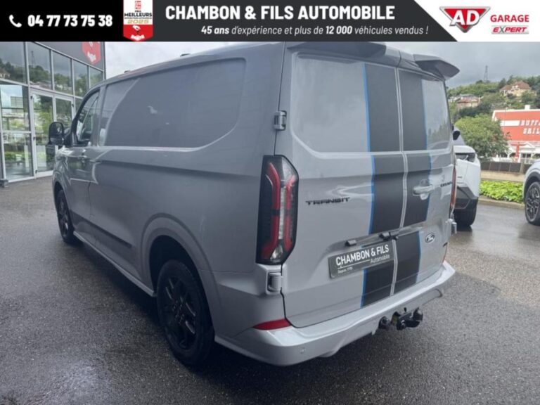 Ford Transit Custom FOURGON 320 2.0 ECOBLUE 170 CH BVA8 4X4 SPORT Prix: 42908 HT - Image 06 (July 7, 2026)