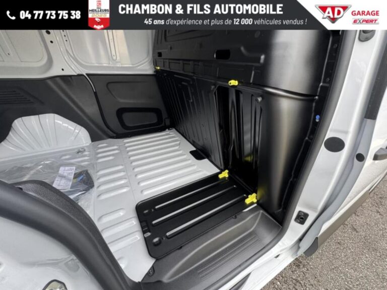 Citroën Berlingo VAN M DIESEL 100 CH MANUELLE + Pack Premium connect + Caméra - Image 15 (July 7, 2026)