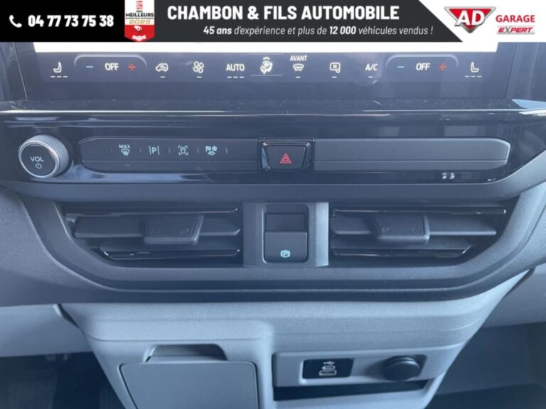 Ford Transit Custom FOURGON 320 2.0 ECOBLUE 170 CH BVA8 SPORT Prix:36658 HT - Image 19 (July 7, 2026)