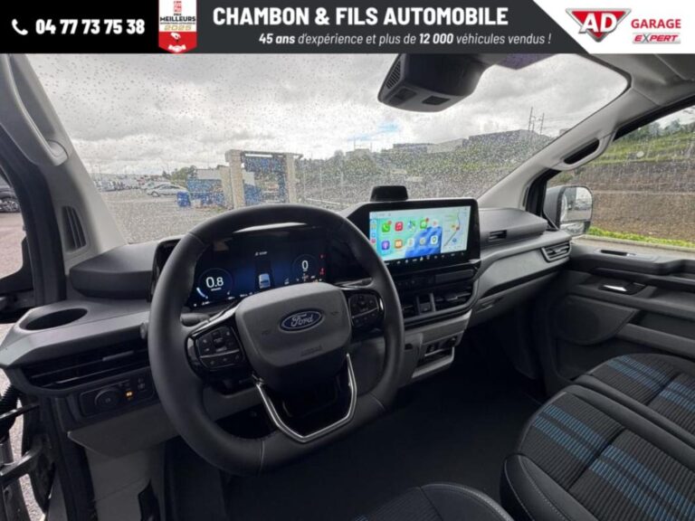 Ford Transit Custom FOURGON 320 2.0 ECOBLUE 170 CH BVA8 4X4 SPORT Prix: 42908 HT - Image 07 (July 7, 2026)