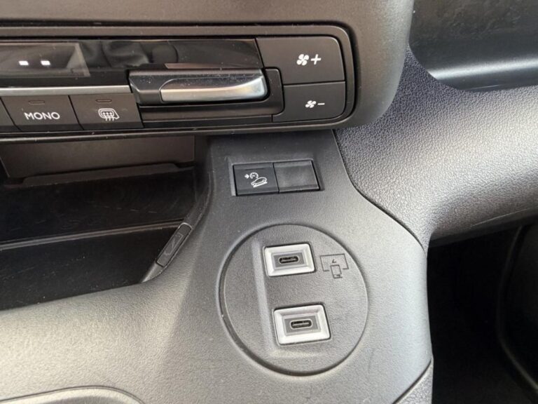 Citroën Berlingo Van III XL 950kg BHDi 100 S&S BVM6 Pack Premium Connect – 5 options incluses - Image 20 (July 7, 2026)