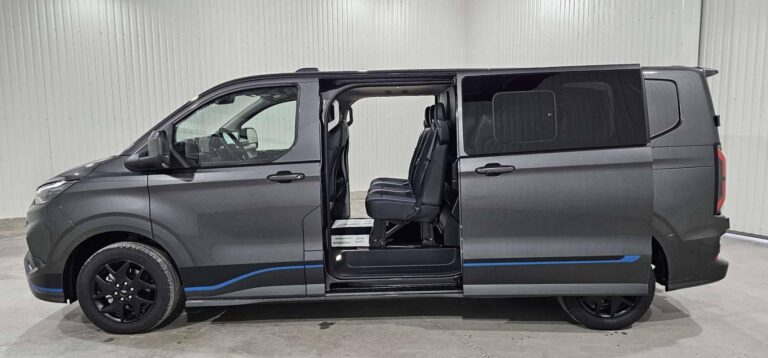 Ford Transit Custom CABINE APPROFONDIE CA 320 2.0 ECOBLUE 170 CH BVA8 SPORT - Image 15 (July 7, 2026)