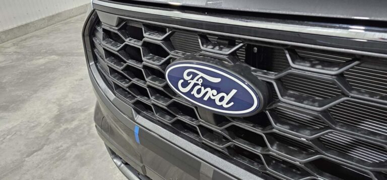 Ford Transit Custom CABINE APPROFONDIE CA 320 2.0 ECOBLUE 170 CH BVA8 SPORT - Image 03 (July 7, 2026)