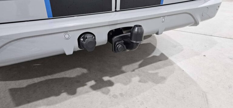 Ford Transit Custom CABINE APPROFONDIE CA 320 2.0 ECOBLUE 170 CH BVA8 SPORT - Image 06 (July 7, 2026)