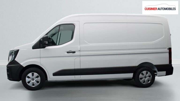 Renault Master Fourgon FG BLUE DCI 130 3T5 TR ADVANCE - Image 02 (July 7, 2026)