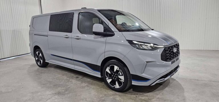 Ford Transit Custom CABINE APPROFONDIE CA 320 2.0 ECOBLUE 170 CH BVA8 SPORT - Image 06 (July 7, 2026)