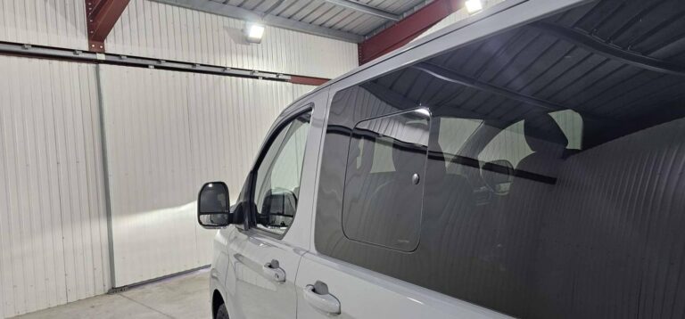 Ford Transit Custom CABINE APPROFONDIE CA 320 2.0 ECOBLUE 170 CH BVA8 SPORT - Image 06 (July 7, 2026)