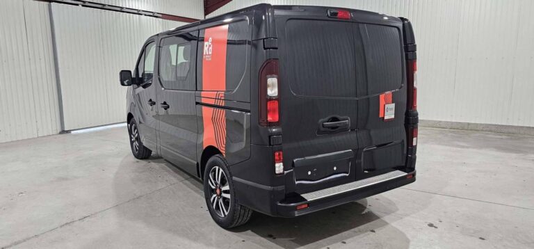 Renault Trafic CABINE APPROFONDIE CA BLUE DCI 170 BVA9 RED EDITION EXCLUSIVE - Image 03 (July 7, 2026)