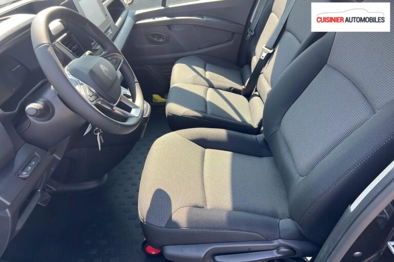 Renault Trafic CABINE APPROFONDIE 3T BLUE DCI 150 AUTO ADVANCE - Image 09 (July 7, 2026)