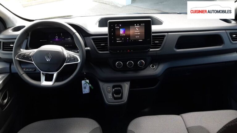 Renault Trafic CABINE APPROFONDIE 3T BLUE DCI 150 AUTO ADVANCE - Image 13 (July 7, 2026)