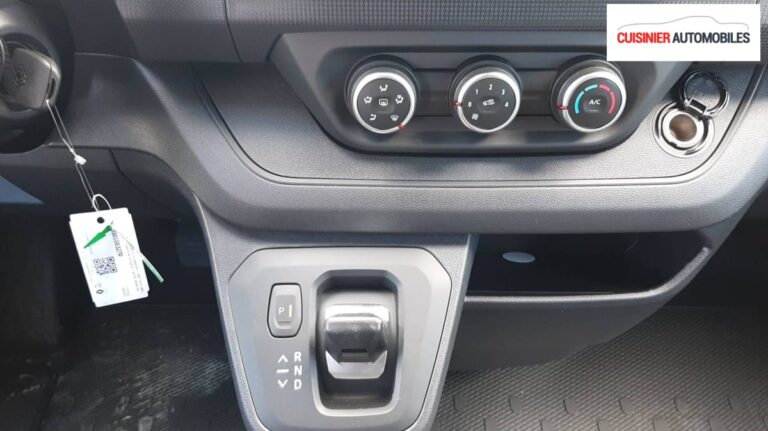 Renault Trafic CABINE APPROFONDIE 3T BLUE DCI 150 AUTO ADVANCE - Image 17 (July 7, 2026)
