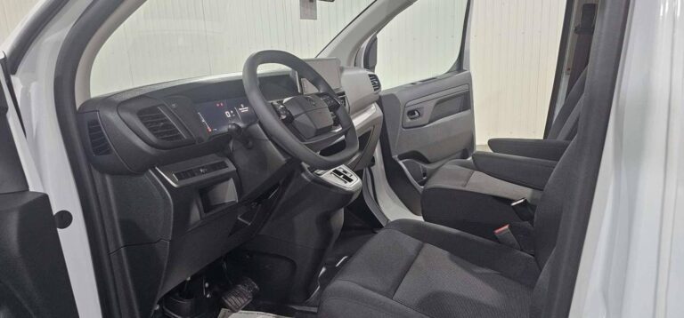 Peugeot Expert CABINE APPROFONDIE CA FIXE XL BLUEHDI 180 S&S EAT8 - Image 05 (July 7, 2026)