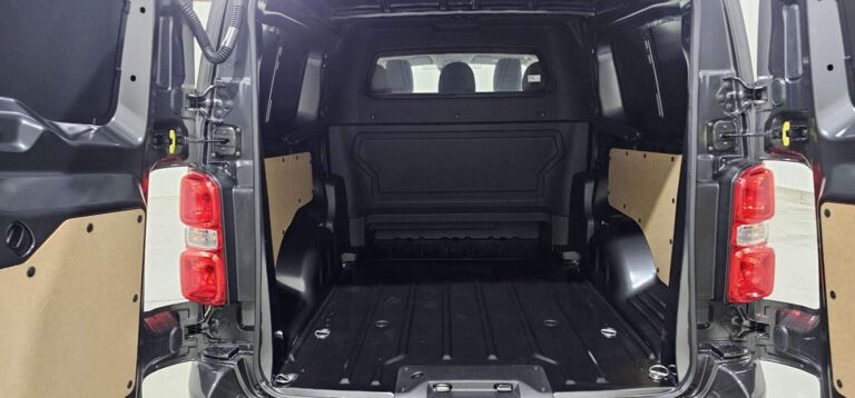 Peugeot Expert CABINE APPROFONDIE CA FIXE XL BLUEHDI 180 S&S EAT8 - Image 14 (July 7, 2026)