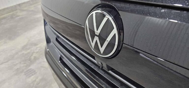Volkswagen Transporter PROCAB 2.0 TDI 170 BVA8 BUSINESS – 4P - Image 08 (July 7, 2026)
