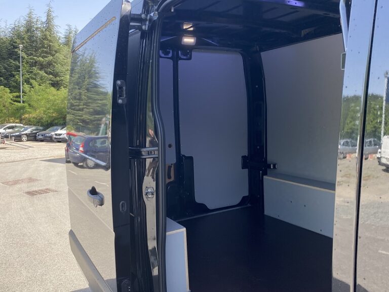 Opel Movano B FOURGON 3.3T 2.3 CDTI BITURBO – 135 TRACTION EDITION - Image 10 (July 7, 2026)