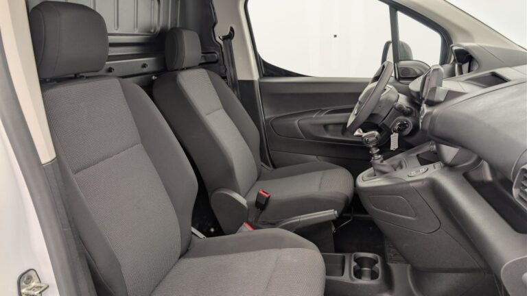 Peugeot Partner Fourgon M 650 KG BLUEHDI 100 S BVM6 - Image 17 (July 7, 2026)