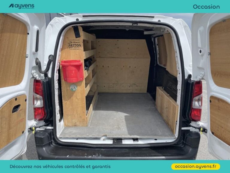 Citroën Berlingo Van M 1000kg BlueHDi 130 S&S Club EAT8 - Image 13 (July 7, 2026)
