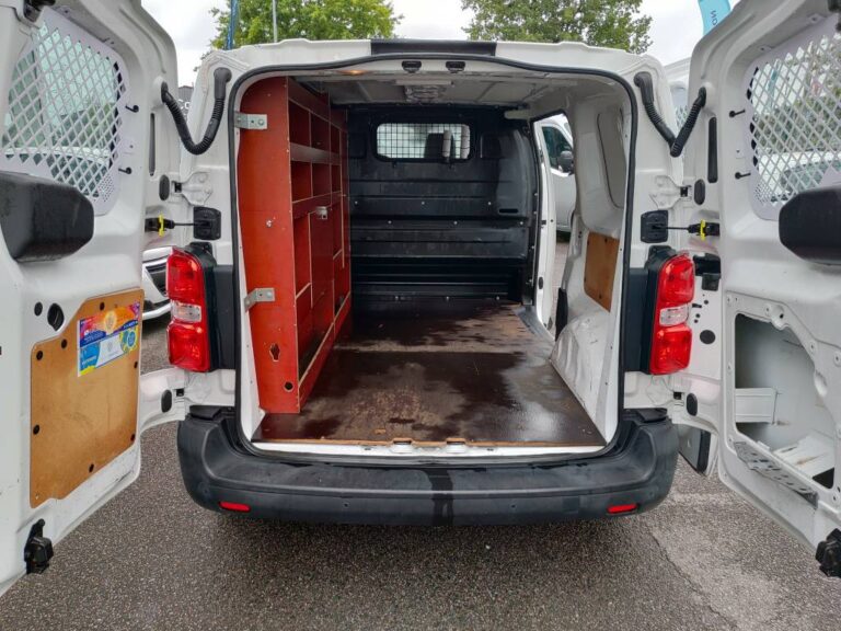 Citroën Jumpy III Taille M BlueHDi 95 BVM Business - Image 13 (July 7, 2026)