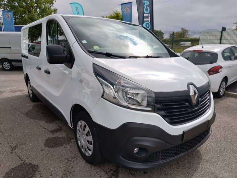 Renault Trafic III FG GCF 1000 dCi 95 E6 - Image 01 (July 7, 2026)