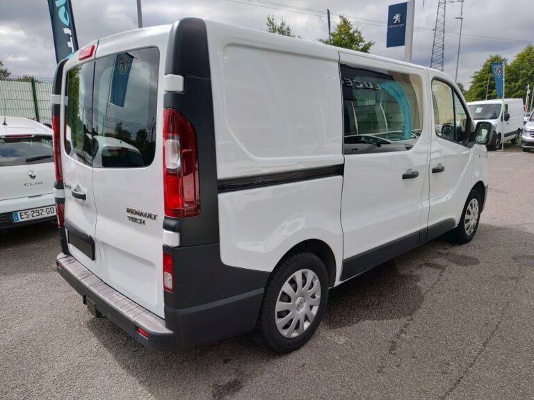 Renault Trafic III FG GCF 1000 dCi 95 E6 - Image 05 (July 7, 2026)