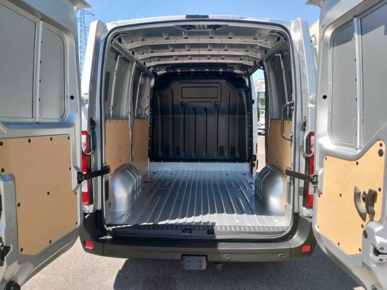 Renault Master III FG Tr GCF F2800 Blue dCi 135 - Image 12 (July 7, 2026)