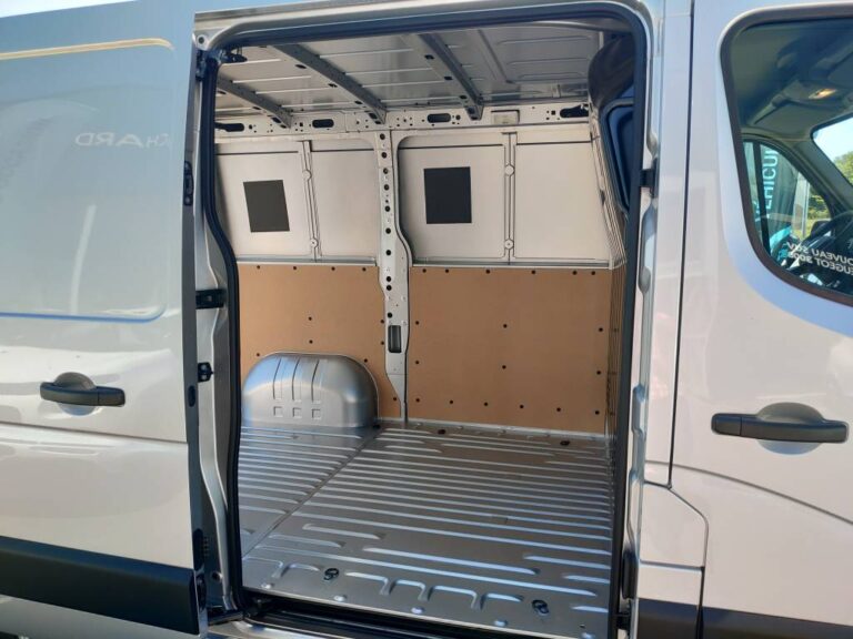 Renault Master III FG Tr GCF F2800 Blue dCi 135 - Image 12 (July 7, 2026)