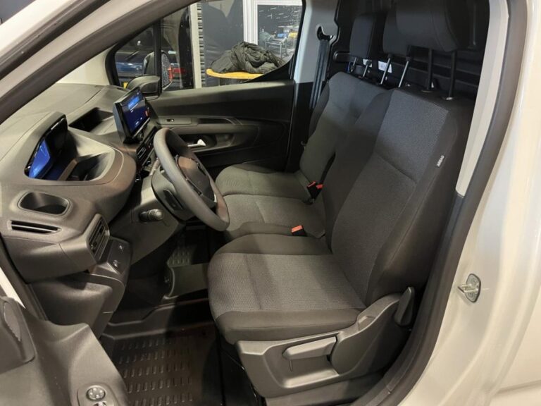 Peugeot Partner III M Charge utile major Dies 130 Auto PP Co - Image 19 (July 7, 2026)