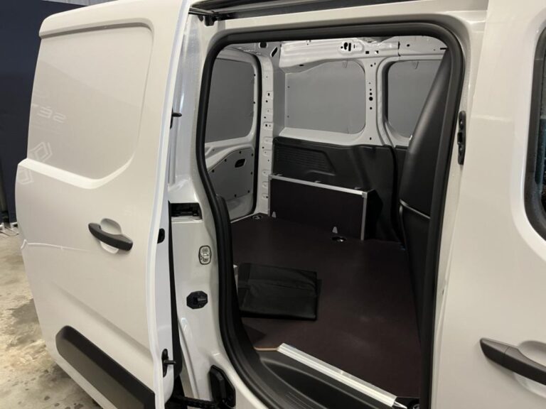 Peugeot Partner III M Charge utile major Dies 130 Auto PP Co - Image 20 (July 7, 2026)