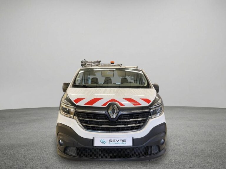 Renault Trafic III FG GCF 1000 Energy dCi 145 EDC - Image 04 (July 7, 2026)