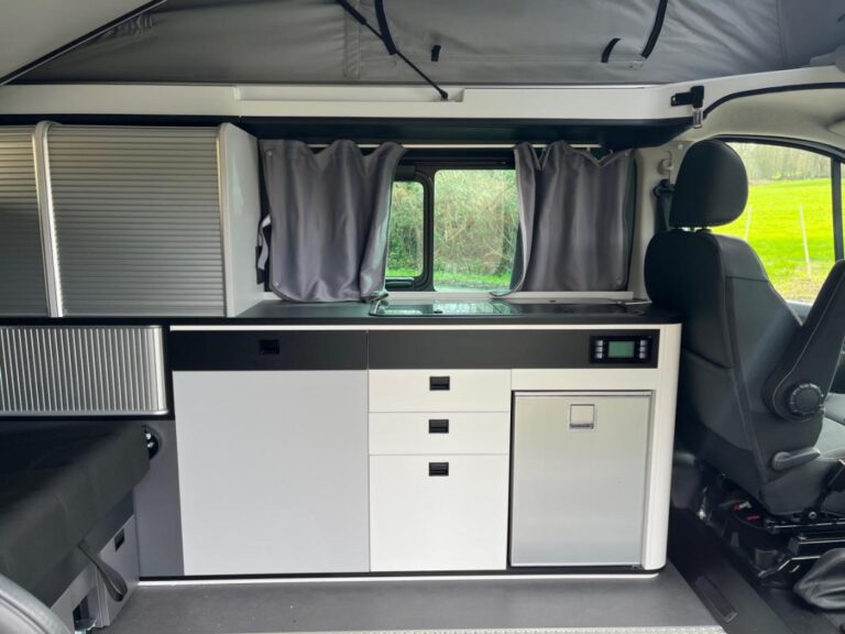 Renault Trafic Grand SpaceNomad III équilibre blue dCi 150 EDC - Image 17 (July 7, 2026)