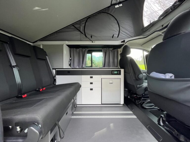 Renault Trafic Grand SpaceNomad III équilibre blue dCi 150 EDC - Image 06 (July 7, 2026)