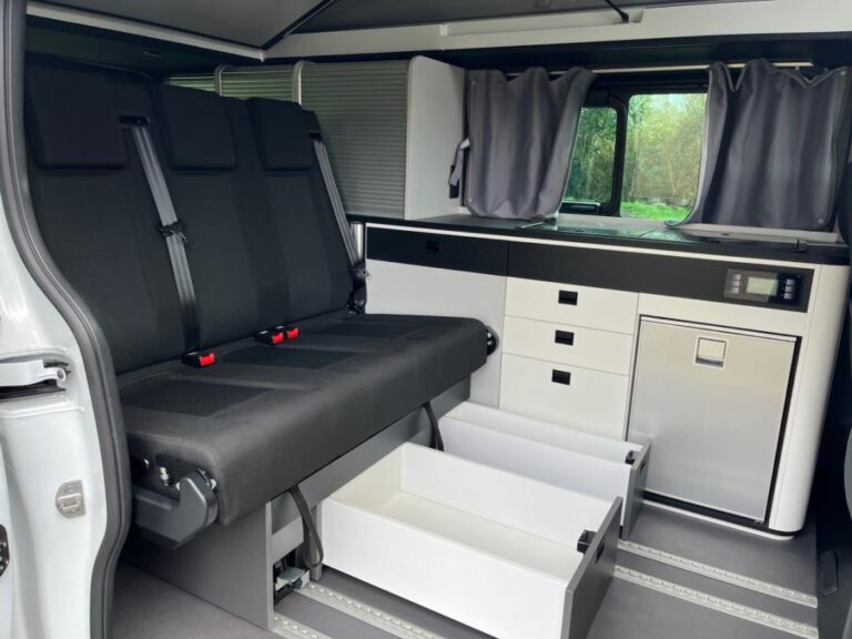 Renault Trafic Grand SpaceNomad III équilibre blue dCi 150 EDC - Image 07 (July 7, 2026)
