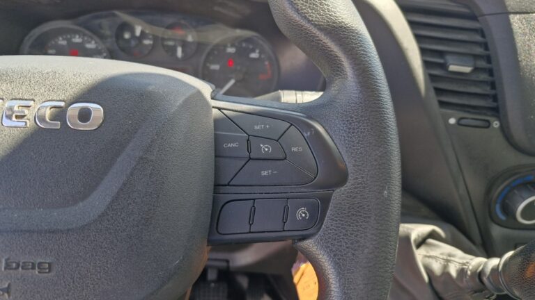 Iveco Daily 35C16 Quad-Leaf BENNE + COFFRE - Image 10 (July 7, 2026)