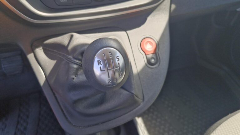Renault Kangoo Express BLUE DCI 80 EXTRA R-LINK - Image 14 (July 7, 2026)