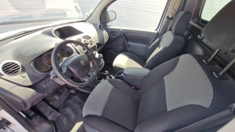 Renault Kangoo Express BLUE DCI 80 EXTRA R-LINK - Image 09 (July 7, 2026)