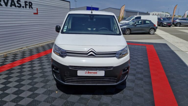 Citroën Berlingo XL ELECTRIQUE 136 ch batterie 50 kwh club - Image 02 (July 7, 2026)