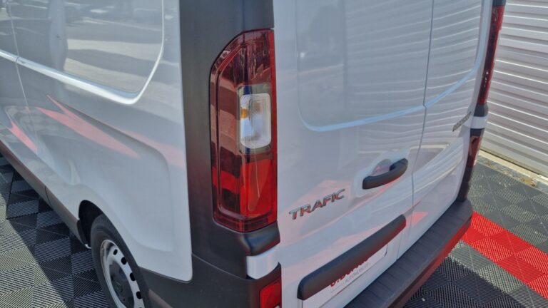 Renault Trafic Blue DCI 130 CONFORT - Image 18 (July 7, 2026)