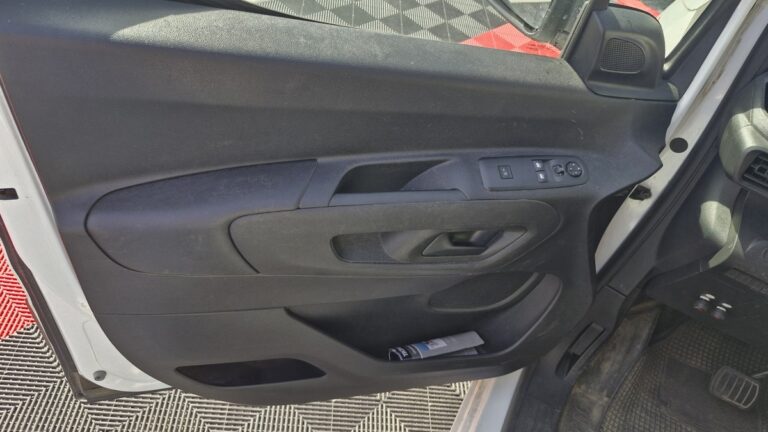 Citroën Berlingo M 1000 PURETECH 130 EAT8 WORKER - Image 16 (July 7, 2026)