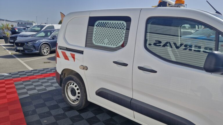 Citroën Berlingo M 1000 PURETECH 130 EAT8 WORKER - Image 19 (July 7, 2026)