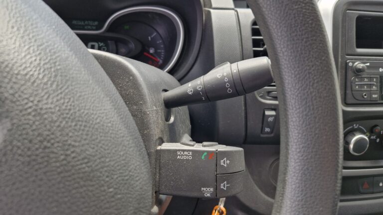 Renault Trafic DCI 145 EDC Grand Confort - Image 12 (July 7, 2026)