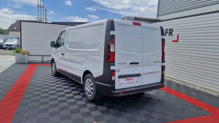 Renault Trafic DCI 145 EDC Grand Confort - Image 04 (July 7, 2026)