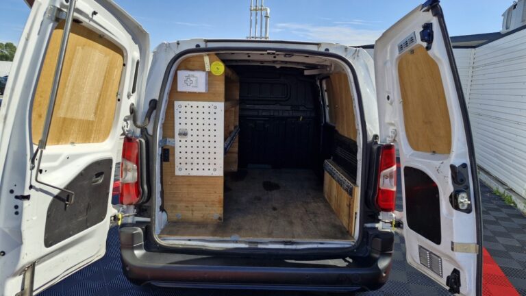 Citroën Berlingo XL BLUEHDI 100 DRIVER - Image 06 (July 7, 2026)